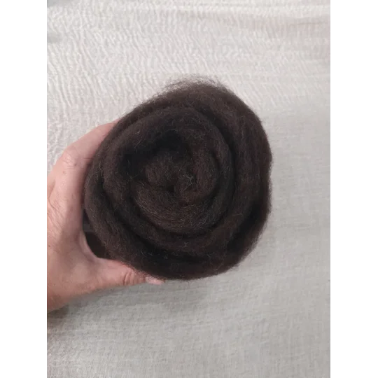 Carded natural fibre sliver in black coffee dark brown/black, pick your weight
