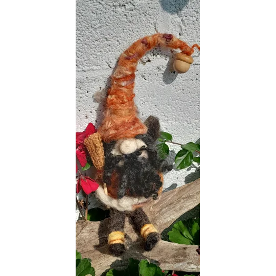 needle felting kit, gnome needle felting kit, autumn needle felting kit, gift kit,