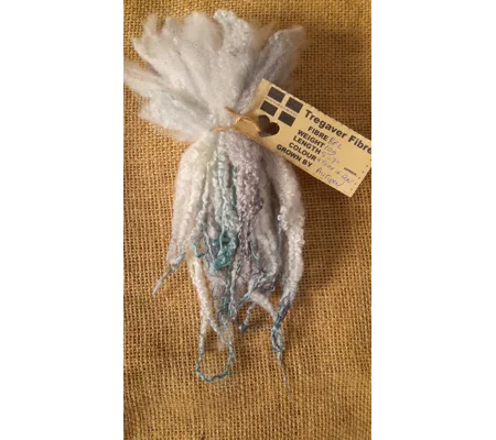A touch of frost, silver and blue Blue Faced Leicester wool locks 10g