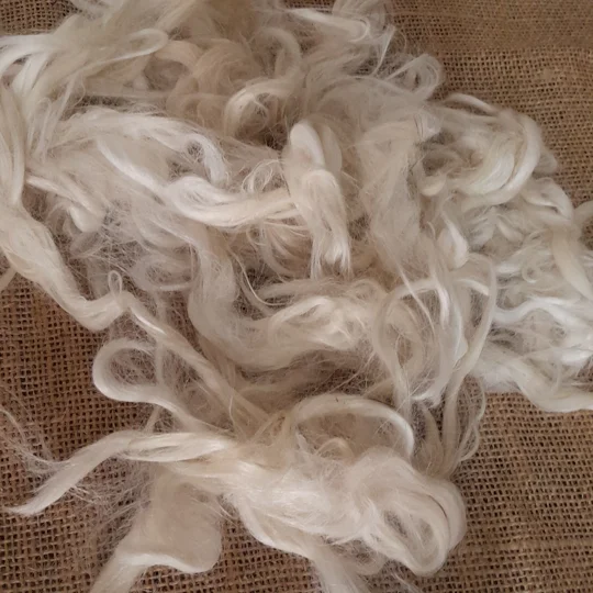 suri alpaca
alpaca
white alpaca
felting fibre
needle felting
santa beard
felting