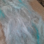 Stormy Skies white/cream/blue/grey sparkle Carded Art Batt 30g Stormy Skies white/cream/blue/grey sparkle Carded Art Batt 30g