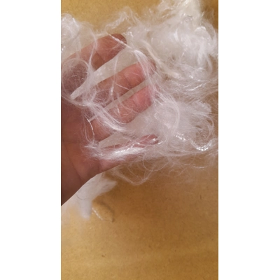 White sparkle lyocell tencel fibres 10g longer staple White sparkle lyocell tencel fibres 10g longer staple