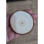 Rustic wood slice 6cm - 7cm Rustic wood slice 6cm - 7cm