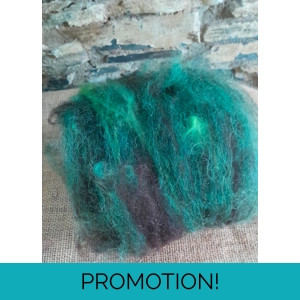 Halloween Green Black and Brown Carded Art Batt 30g