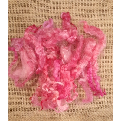 Mixed breeds curly wool, 10g Pink Coral and Salmon Mixed breeds curly wool, 10g Pink Coral and Salmon