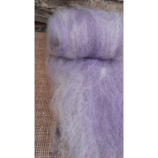 Lilacs Carded Art Batt 30g