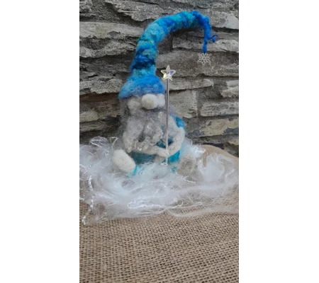A Gnome for All Seasons, Needle Felting kit - Winter - Gwav