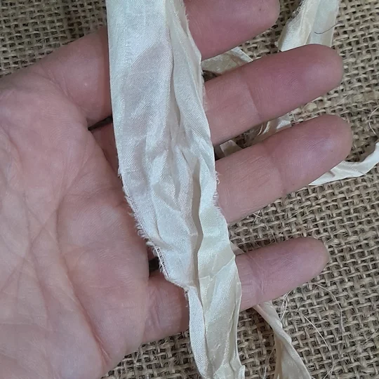 natural silk, sari silk, sari silk ribbon, silk ribbon, sari natural, natural colour silk ribbon