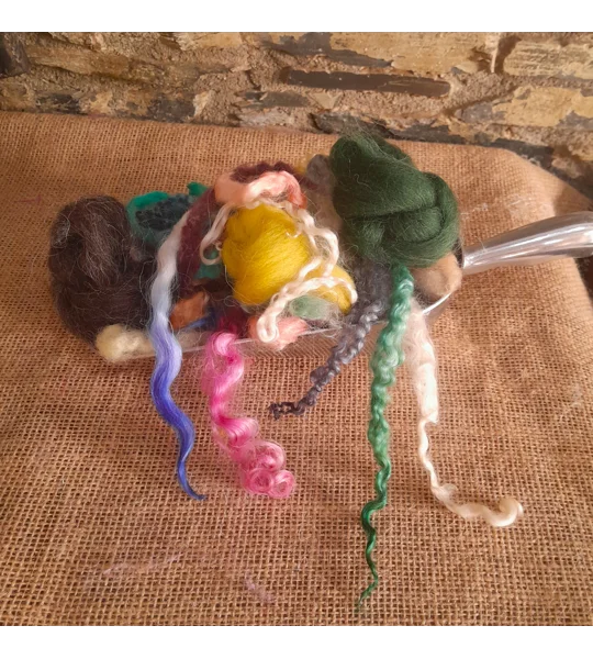 mystery scoop, surprise scoop, tops, wool, felting, weaving, spinning, carded wool