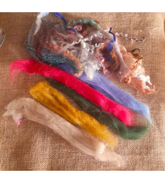 mystery scoop, surprise scoop, tops, wool, felting, weaving, spinning, carded wool