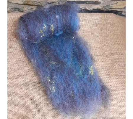 Lapis Lazuli kintsugi inspired art batt, blue/brown/black with golden sparkles for needle felting