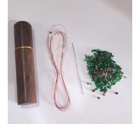 Beading Pack, Woodland colours, needle holder, needle, beads and wire