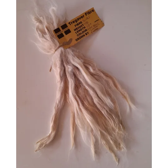 light beige suri alpaca locks for doll hair