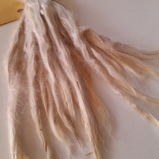 light beige suri locks