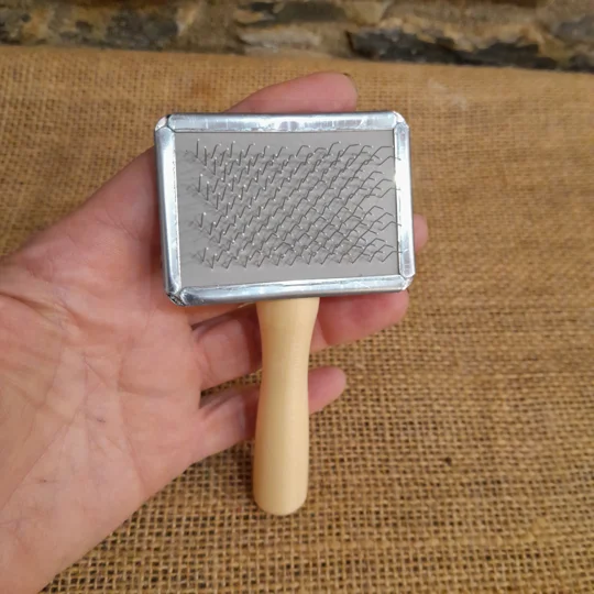 mini slicker brush for doll hair