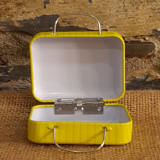 Miniature metal suitcase for diaoramas, props for photography etc