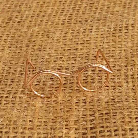 Miniature wire glasses Rose Gold colour