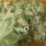 Wool Cloud - pale green - Perendale wool - hand dyed - 10g Wool Cloud - pale green - Perendale wool - hand dyed - 10g