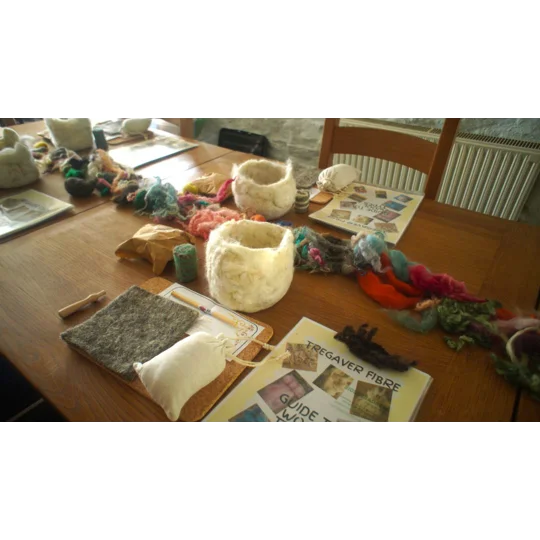 needle felting workshop, felting workshop, beginners felting workshop, craft classes in Cornwall