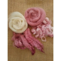 Fibre Finder - Berries and Cream - Pink and cream colours mixed fibres pack