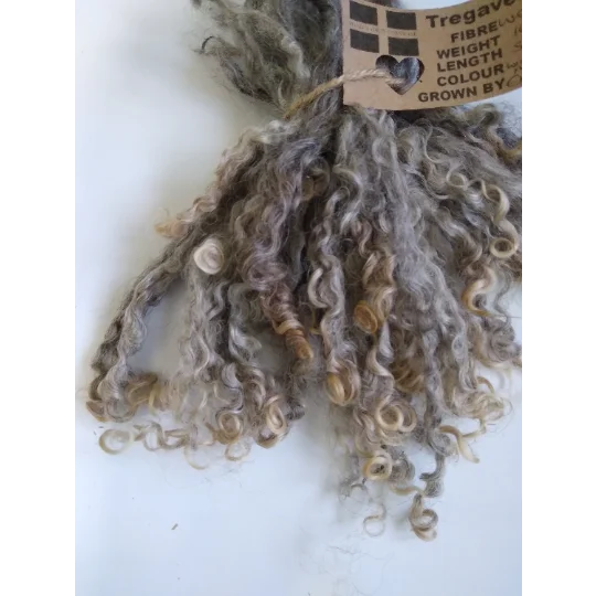 Winter morning mist, silver/grey/light brown Wensleydale Curly wool locks, 10g (v)