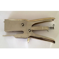 rapid_hd31_stapler.jpg