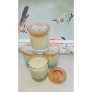 Sandalwood Glass jar soy candle – with bamboo seal lid
