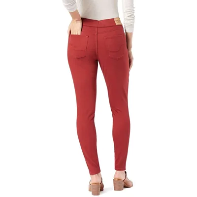 Signature by Levi Strauss & Co. Gold Label Women's Totally Shaping Pull-on Skinny Jeans