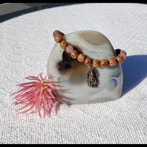 Ganesha Coconut Wood & Madagascar Rose Quartz Bracelet