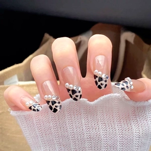 Leopard Tips Oval Press On Nails