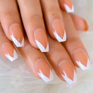 Curved French Tips Press On Nails