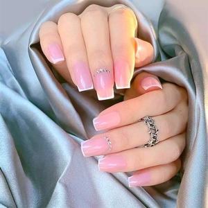 Slightly French Medium Press On Nails 24pcs