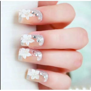 Rhinestone 3D Flower Press On Nails