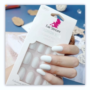 Pre Glued Opoola Nails MS001