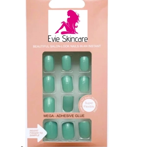 Pre Glued Short Press On Nails Green
