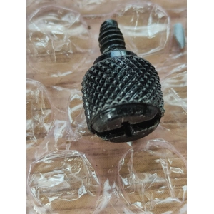 Case thumb screws black
