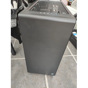 Corsair 400 Series ATX case windowed