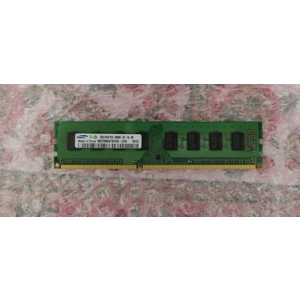 2GB Samsung DDR3 1066mhz Pc3-8500 240 pin M378B5673FH0 CF8