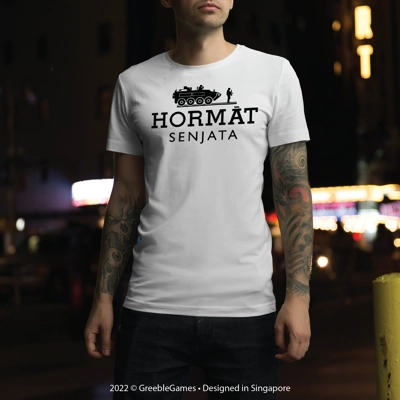 Hormat Senjata T-Shirt (Unisex)