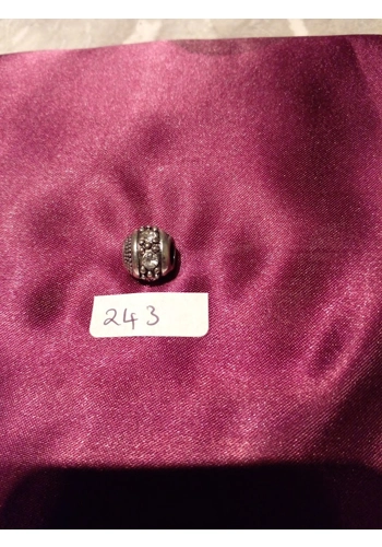 sterling quartz bead