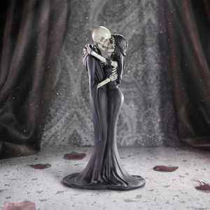 Eternal Kiss Gothic Skeleton..