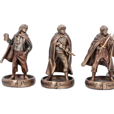 Officially Licensed Lord of the Rings Hobbits of the Shire Figurine Set 7.2cm