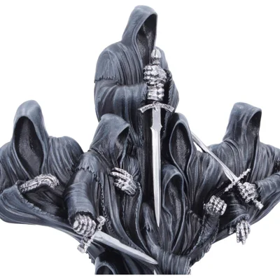 Officially Licensed Lord of the Rings Ringwraiths of Middle-Earth Figure 34.7cm – Fantasy Merch Officially Licensed Lord of the Rings Ringwraiths of Middle-Earth Figure 34.7cm – Fantasy Merch