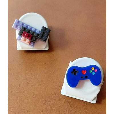 Gamer & Lego Magnetic Clips