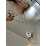 GILLIAN ANDERSON SIGNED 8x10 & BECKETT CERTIFIED BAS COA