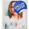 GILLIAN ANDERSON SIGNED 8x10 & BECKETT CERTIFIED BAS COA