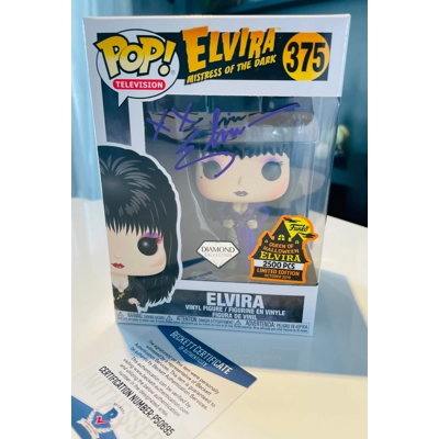 ELVIRA 375 DIAMOND COLLECTION 2500PCS LIMITED OCT 2019 SIGNED by CASSANDRA PETERSON and BECKETT CERT ELVIRA 375 DIAMOND COLLECTION 2500PCS LIMITED OCT 2019 SIGNED by CASSANDRA PETERSON and BECKETT CERT