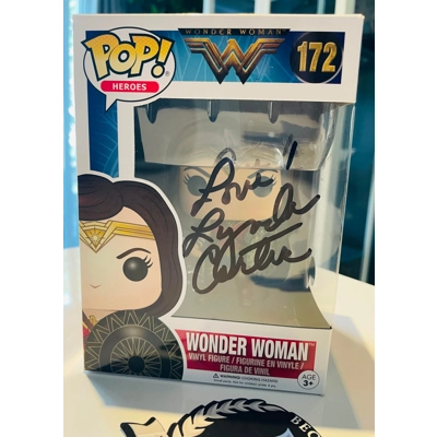 WONDER WOMAN 172 FUNKO POP SIGNED by LYNDA CARTER w/insc and BECKETT CERTIFIED WONDER WOMAN 172 FUNKO POP SIGNED by LYNDA CARTER w/insc and BECKETT CERTIFIED