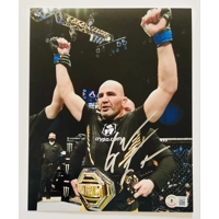 GLOVER TEIXEIRA SIGNED UFC 8x10 PHOTO & BECKETT CERTIFIED BAS COA