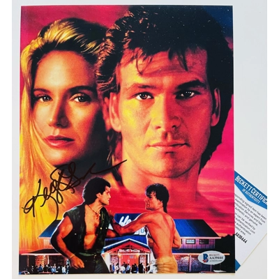 ROAD HOUSE 8x10 SIGNED by KELLY LYNCH and BECKETT CERTIFIED 3